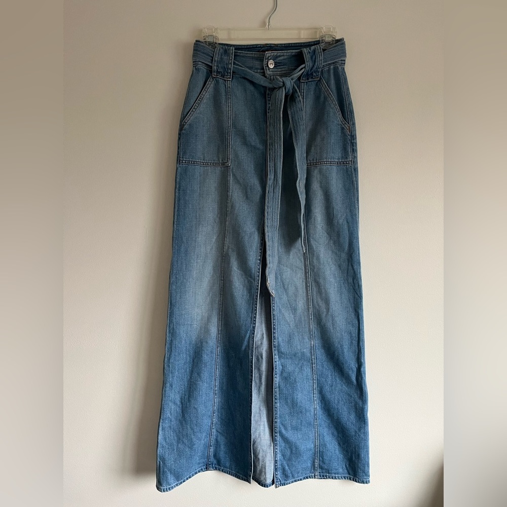 7 For All Mankind. Medium Wash Maxi Jean Skirt. Size 26.